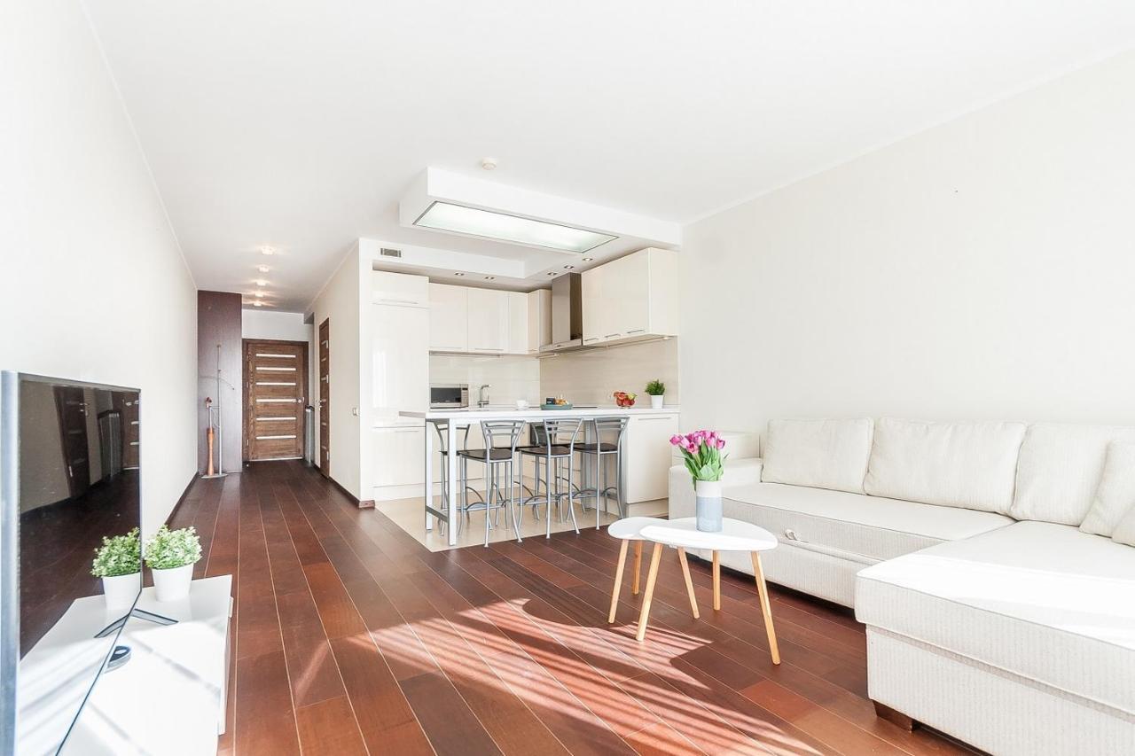 Central Apartment In Gedimino Av By Urban Rent ヴィリニュス エクステリア 写真