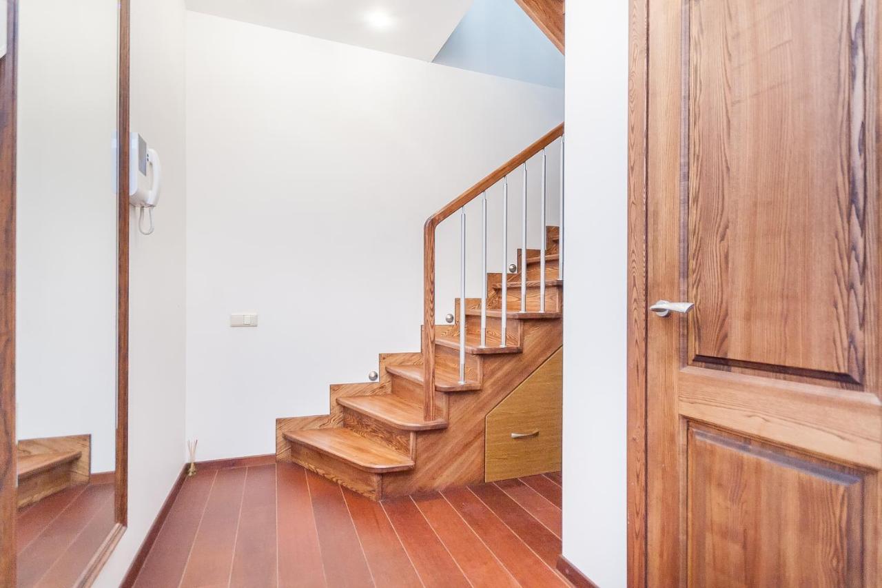 Central Apartment In Gedimino Av By Urban Rent ヴィリニュス エクステリア 写真