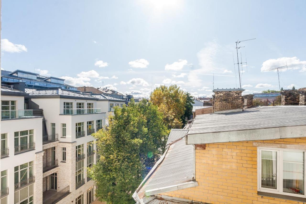Central Apartment In Gedimino Av By Urban Rent ヴィリニュス エクステリア 写真
